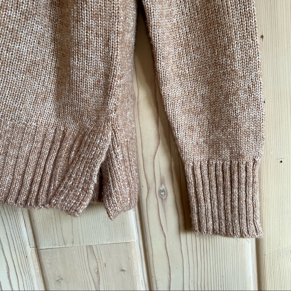 NWT Banana Republic Cozy Oversized Turtleneck Camel Sweater Size XS - Picture 5 of 7